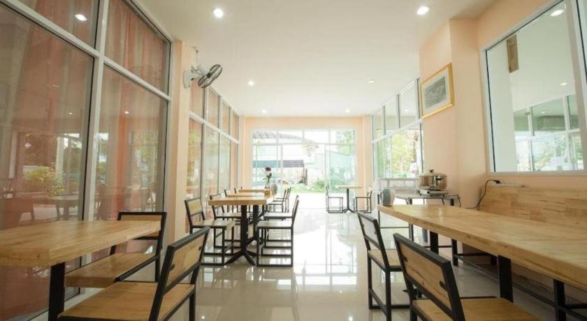 צ'יאנג ריי Bees Smile Hotel מראה חיצוני תמונה