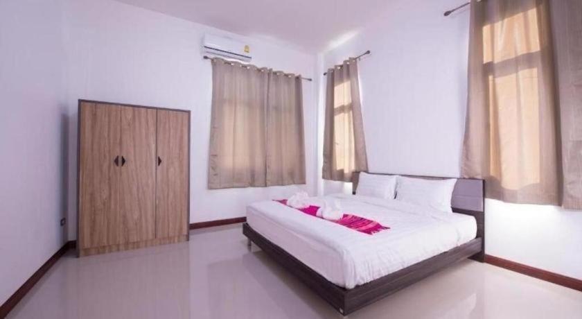 צ'יאנג ריי Bees Smile Hotel מראה חיצוני תמונה